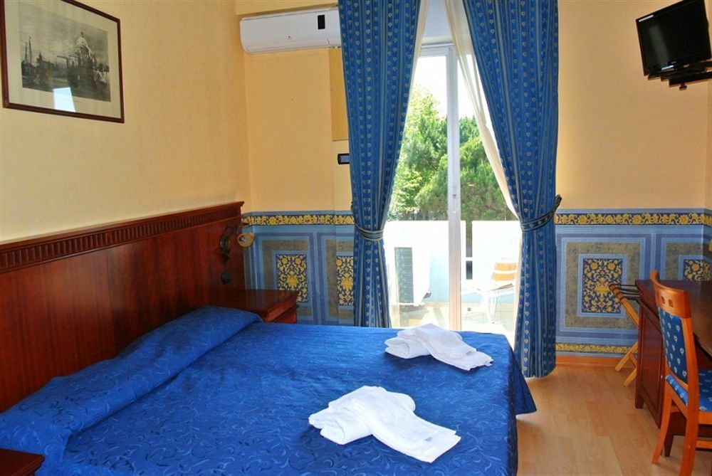Hotel Mirage Lido di Classe Εξωτερικό φωτογραφία